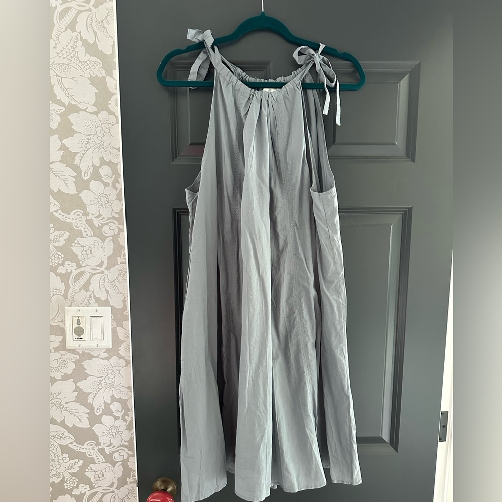 H&M Med Sundress/Cover Up